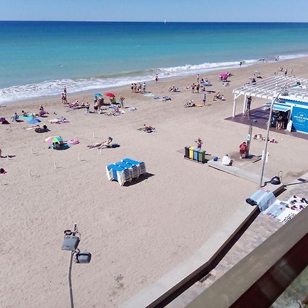 Acogedor Y Amplio Apartamento Familiar A Pie De Playa Calafell Eksteriør bilde