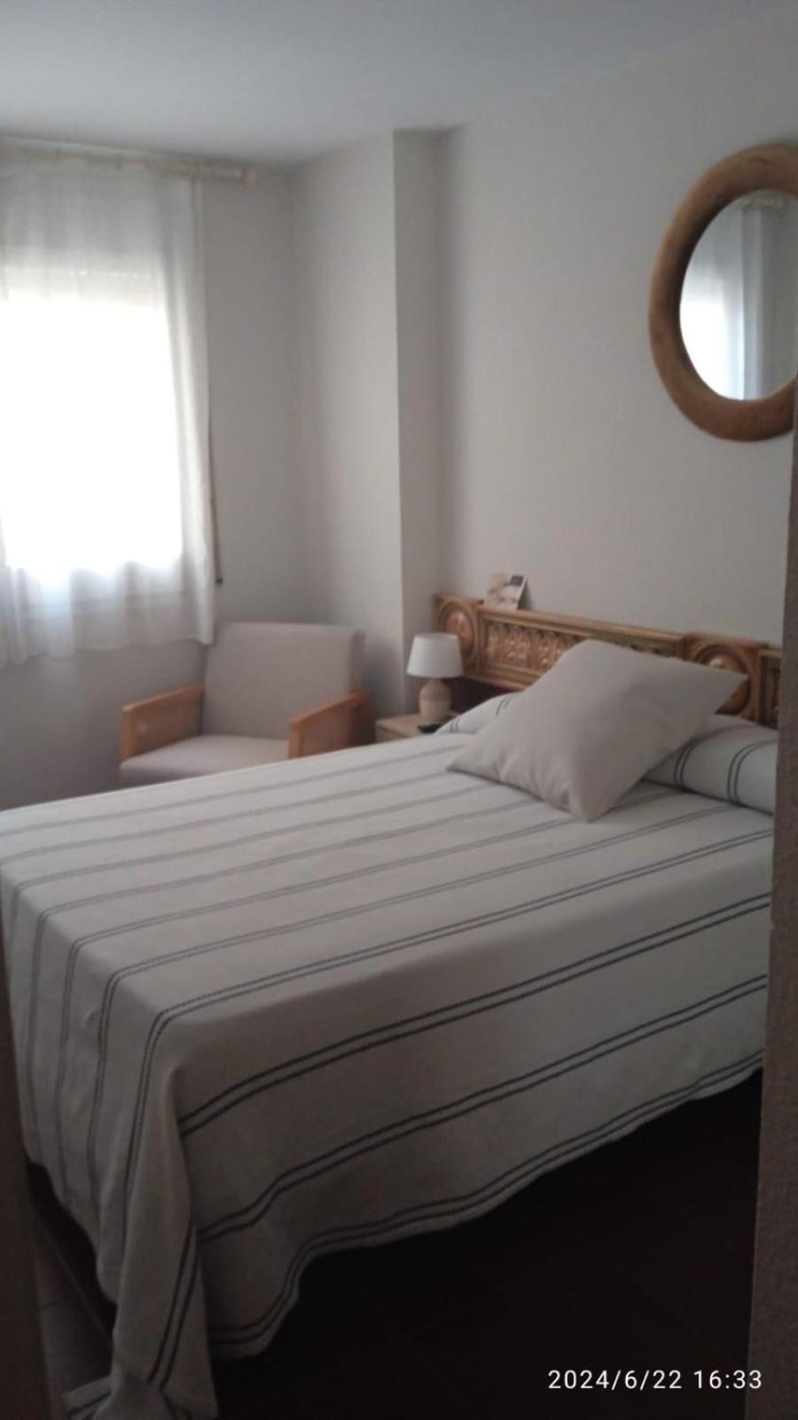 Acogedor Y Amplio Apartamento Familiar A Pie De Playa Calafell Eksteriør bilde